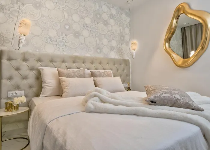 Golden Cell Appartement