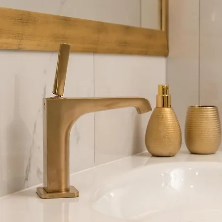 Apartment Golden Cell