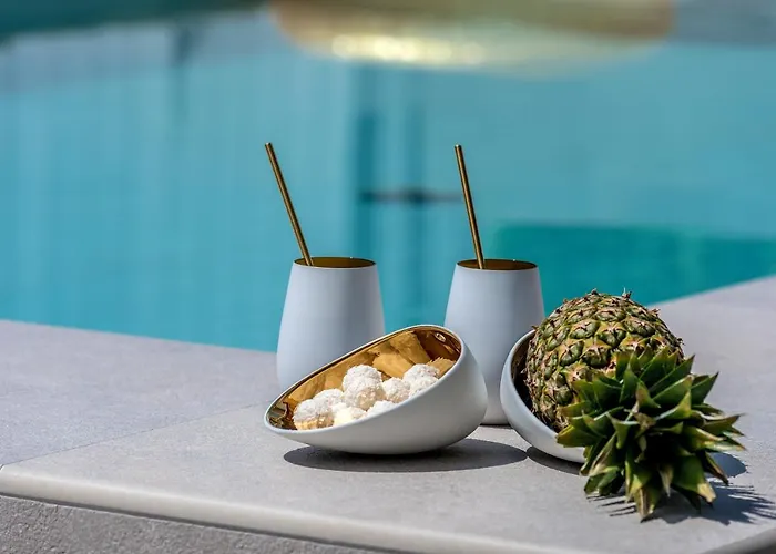 Apartment Golden Cell *